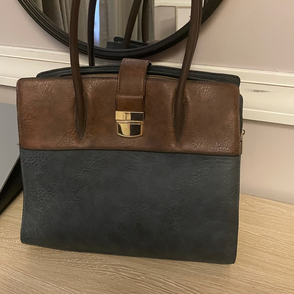 Large bag. Like new!